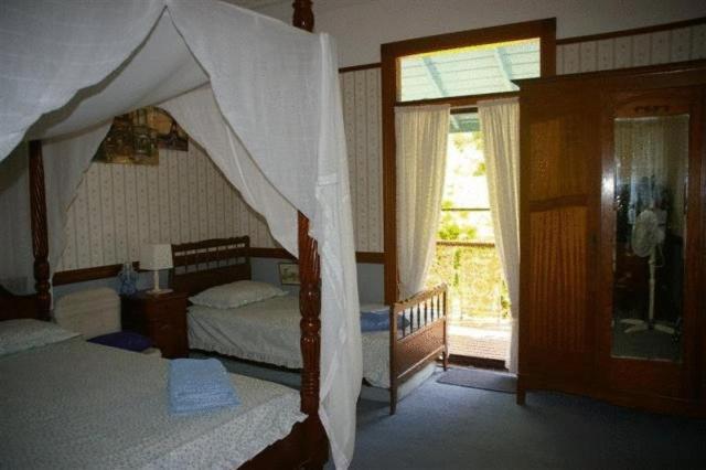 ริเวียรา เบด แอนด์ เบรคฟาสต์ Bed & Breakfast โกลด์โคสต์ ภายนอก รูปภาพ